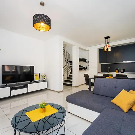 Villa Essenza Mare In Vodice With Private Pool & Pet Friendly - Only 650 Meters From The Beach * Vodice