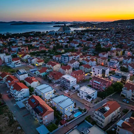 Villa Essenza Mare In With Private Pool & Pet Friendly - Only 650 Meters From The *