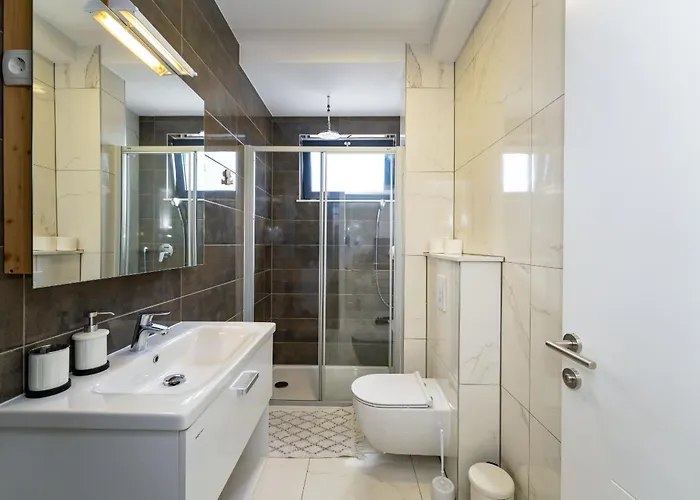 Villa Essenza Mare In With Private Pool & Pet Friendly - Only 650 Meters From The