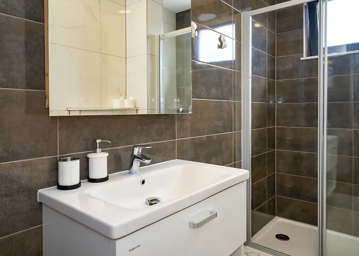 Essenza Mare In With Private Pool & Pet Friendly - Only 650 Meters From The 沃迪切