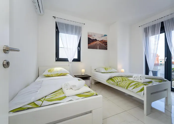 Essenza Mare In With Private Pool & Pet Friendly - Only 650 Meters From The Villa